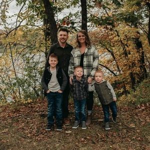 Meet your Posher, Brady